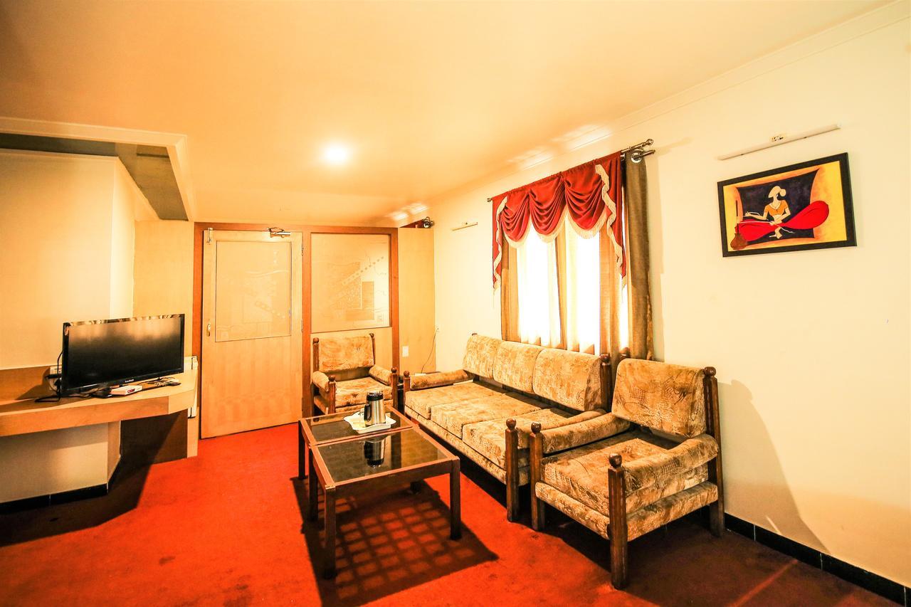 Hotel Sangam Karād Dış mekan fotoğraf